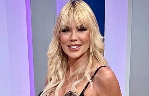 Gf Vip, Matilde Brandi confessa: “La mia prima volta? A 19 anni in un camerino della Rai con un collega!” preview