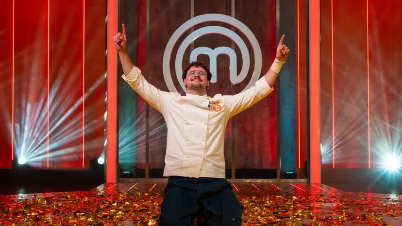 Masterchef Italia, Matteo Canzi ha vinto la quindicesima edizione! preview