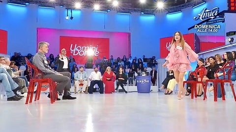 Uomini e Donne: l’opinione di Chia sulla puntata del 13/03/26 preview