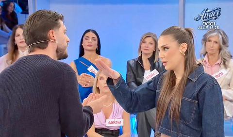 Uomini e Donne: l’opinione di Isa sulla puntata del 5/03/26 preview