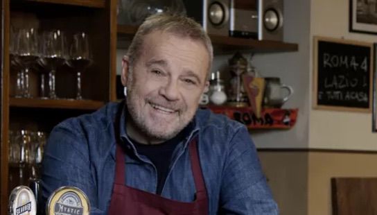 Claudio Amendola commenta il (grosso) calo di ascolti della seconda puntata de I Cesaroni. E a proposito di Micol Olivieri… preview