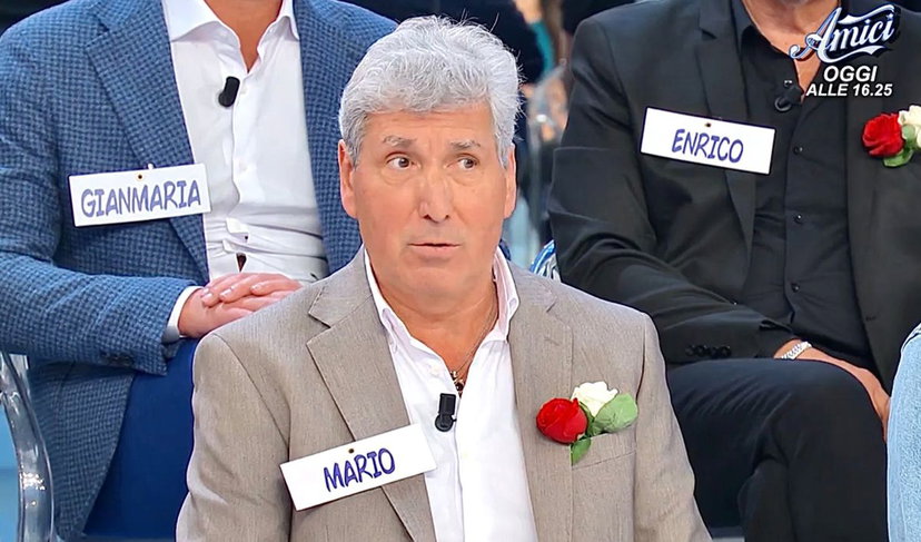 Mario Lenti choc: il cavaliere sorpreso a baciare una famosissima ex dama di Uomini e Donne, ecco chi (Video) preview