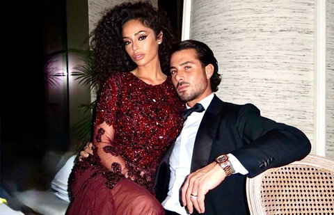 Raffaella Fico e Armando Izzo, amore al capolinea? Lui rompe il silenzio e svela: “Non sono tornato con la mia ex moglie ma ho preso una pausa perché…” preview