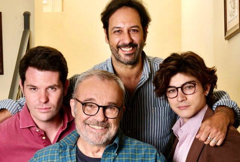 Niccolò Centioni svela come ha speso soldi guadagnati grazie a I Cesaroni e aggiunge: “È grazie alle repliche se ho avuto una stabilità economica” preview