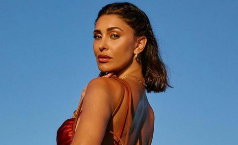 Belen Rodriguez avrebbe ammesso un flirt di una notte con un cantante famoso: ecco di chi si tratta preview