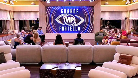 Gf Vip, l’inaspettata confessione di un’ex Vippona: “Ho amato una donna molto famosa, avevo davvero perso la testa” preview