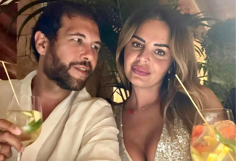 Uomini e Donne, danno della ‘mantenuta’ a Roberta Di Padua e Alessandro Vicinanza sbotta: “Non ho mai dovuto pagare una donna per…” preview