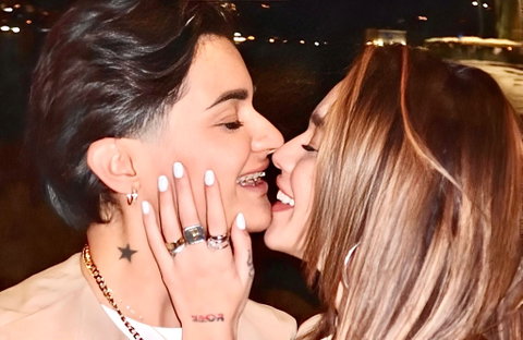 Maria Esposito parla dell’amore per Silvia Uras: “È la mia fidanzata ma avevo paura di dirlo perché…” preview