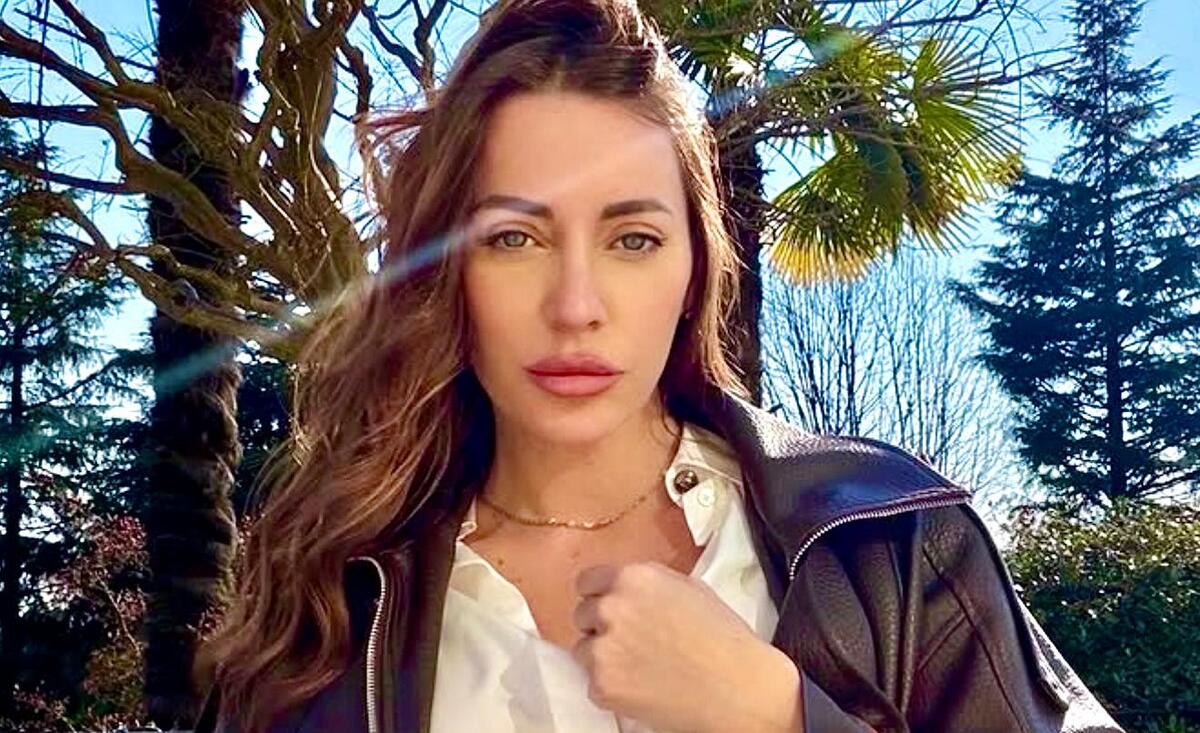 Karina Cascella: “L’unico rimpianto della mia vita è aver perso due bimbi, ecco come l’ho superata” article-post