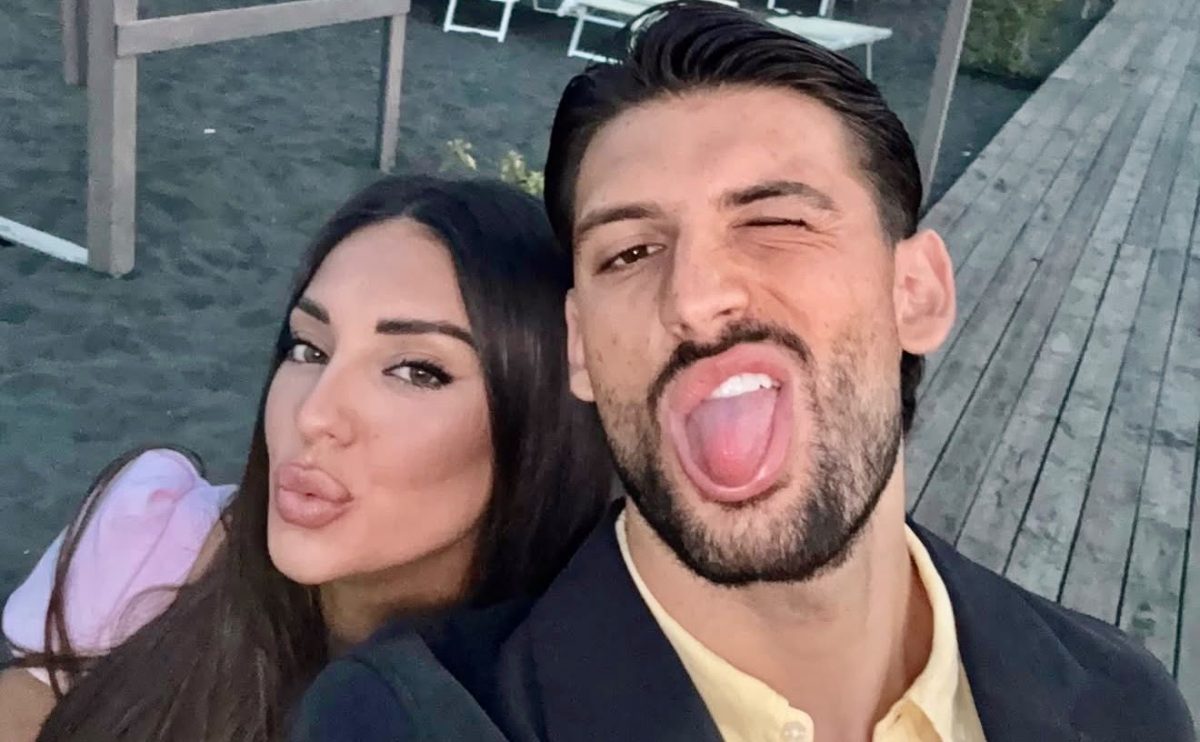 Uomini e Donne, Ciro ed Elisa raccontano la loro prima volta senza telecamere. E sulla famiglia del tronista che preferiva Martina Calabrò… article-post