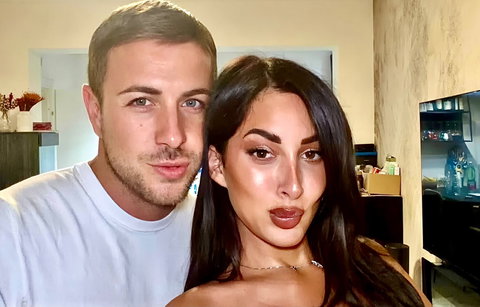 Temptation Island, Francesca Sorrentino rivela una curiosità su Manuel Maura: “Ecco perché sui social sembra antipatico” preview