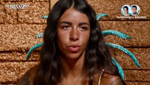 Temptation Island 14, “ma su Instagram è un’altra persona”: le foto di Alessandra Ciociola che hanno fatto discutere il web preview