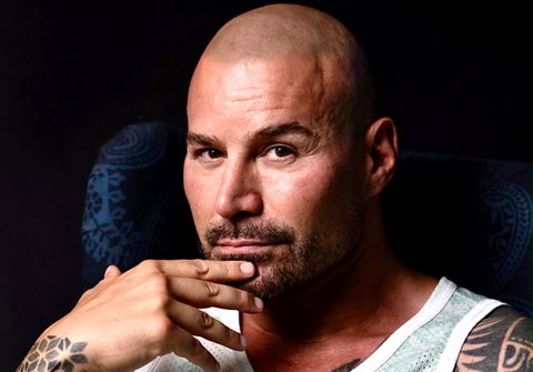 Uomini e Donne, Jack Vanore travolto dalle critiche per video dove ironizza sulle “donne in perizoma su internet” preview