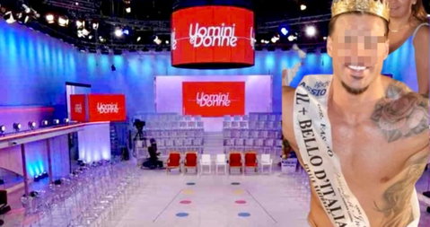 ‘Il più bello d’Italia 2026 ‘ è un volto noto per gli spettatori di Uomini e Donne: ecco chi è e la reazione della discussa ex tronista preview