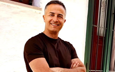 Uomini e Donne, Riccardo Guarnieri è tornato single e confessa: “Mi piacerebbe trovare un amore forte come quello con Ida Platano!” preview
