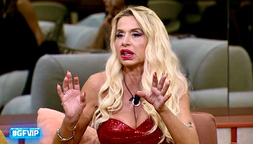 Gf Vip 9, Valeria Marini sbotta dopo la diretta: “Questa è l’edizione peggiore che abbia mai fatto, voglio parlare col mio agente perché…” preview
