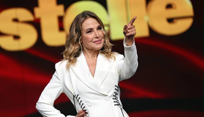 Barbara D’Urso fa i nomi: “Ecco chi sono gli unici 5 conduttori che mi hanno difeso, tutti gli altri hanno taciuto” preview