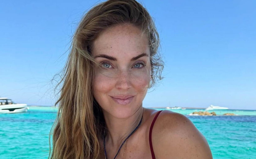 “Ma ogni tanto fai la mamma? Stai sempre in giro…”: la piccata replica di Chiara Ferragni preview