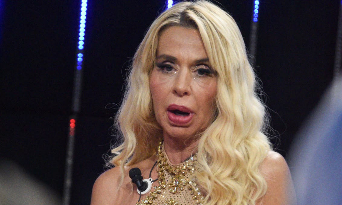 Gf Vip 9, Valeria Marini infatuata di un coinquilino: ecco chi article-post