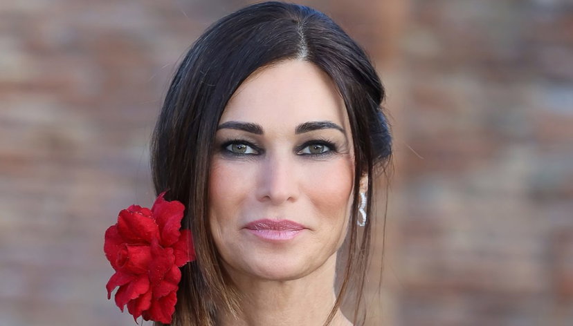 Manuela Arcuri, altro che Principe Pallavicino: ecco chi sarebbe il nuovo fidanzato dell’attrice preview