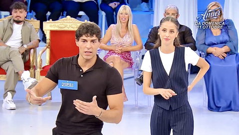 Uomini e Donne: l’opinione di Chia sulla puntata del 9/10/26 preview