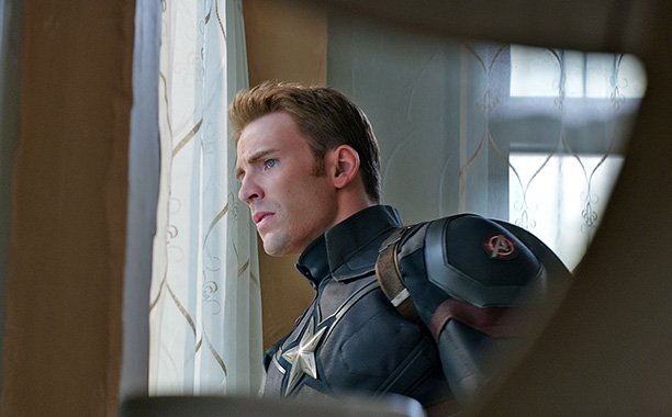 Captain America: Civil War (2016) Captain America (Chris Evans)
