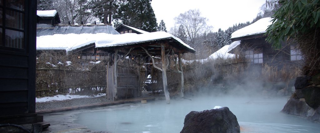 Onsen_terme_giappone-1024x427