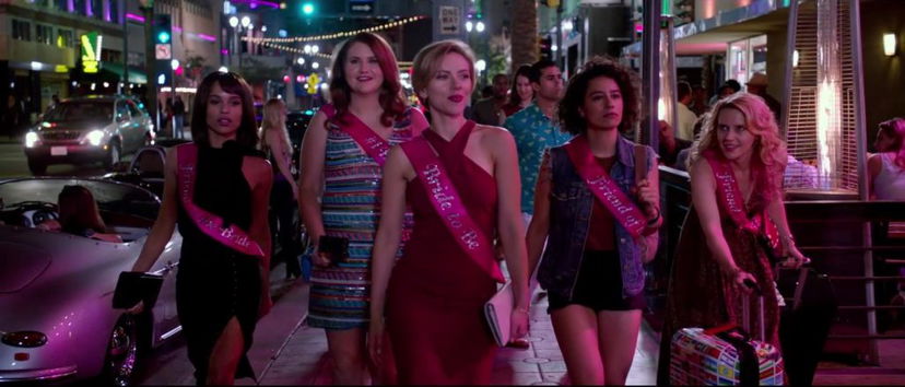 Crazy Night: Festa col Morto di Lucia Aniello | Recensione preview