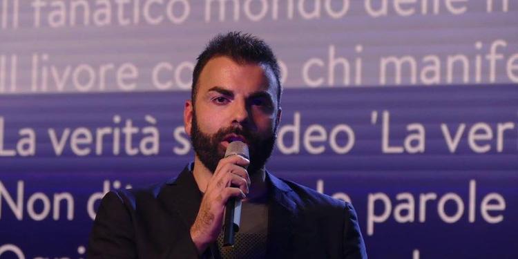 article-post