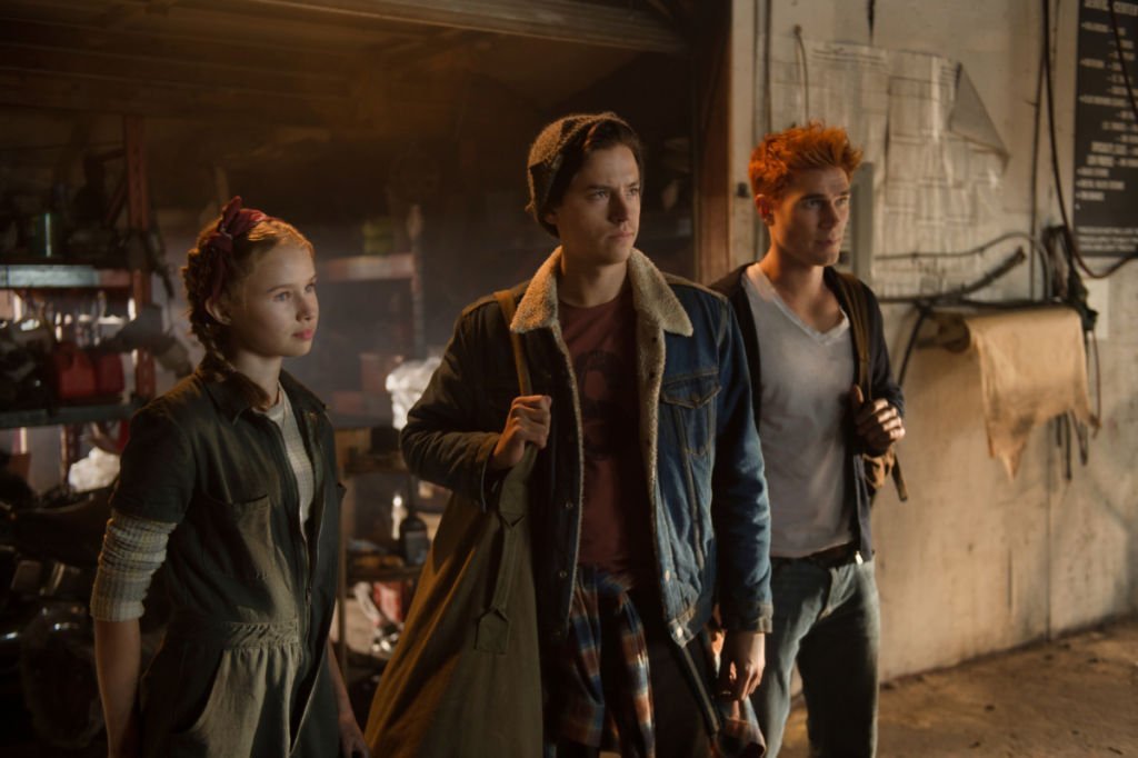 Riverdale 3×08 – Outbreak | Recensione article-post