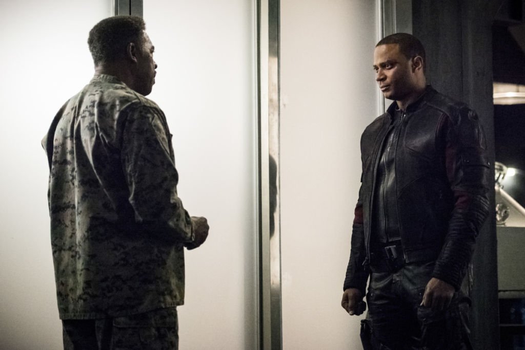 Arrow 7×19 – Spartan | Recensione article-post
