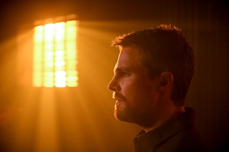 Arrow 8×02 – Welcome to Hong Kong | Recensione article-post