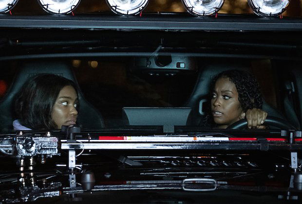 Black Lightning 3×01 – The Book of Occupation, Chapter One: Birth of Blackbird | Recensione article-post