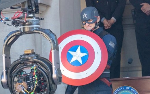 Wyatt Hawn Russell sul set di Falcon and the winter Soldier
