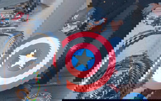 Wyatt Hawn Russell sul set di Falcon and the winter Soldier