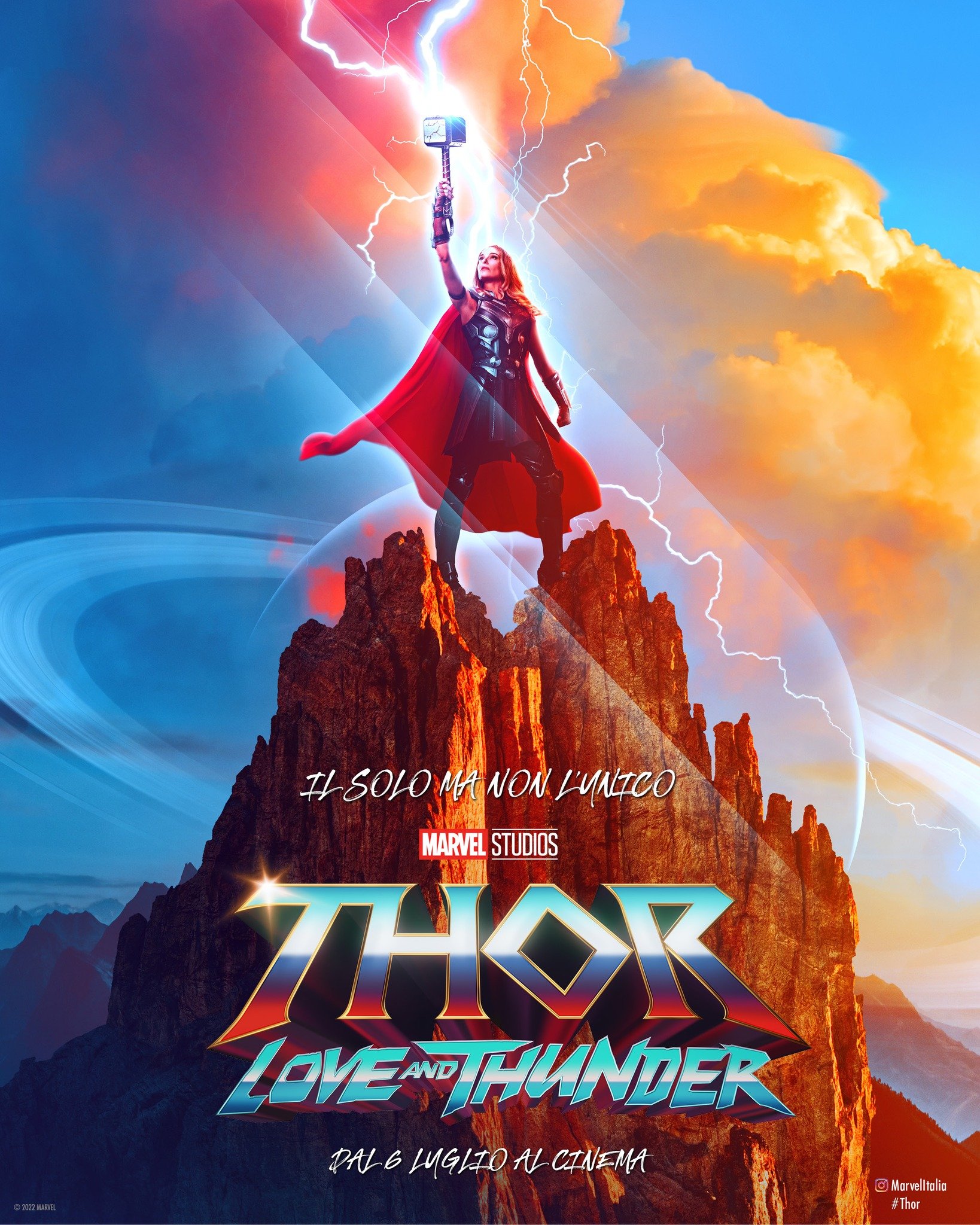 Il poster italiano dedicato a Jane Foster di Thor: Love and Thunder