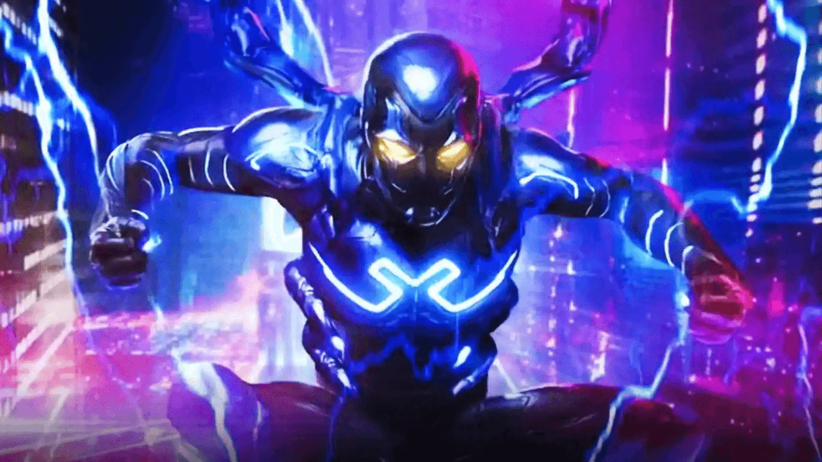Blue Beetle: le prime foto di Xolo Maridueña in costume article-post
