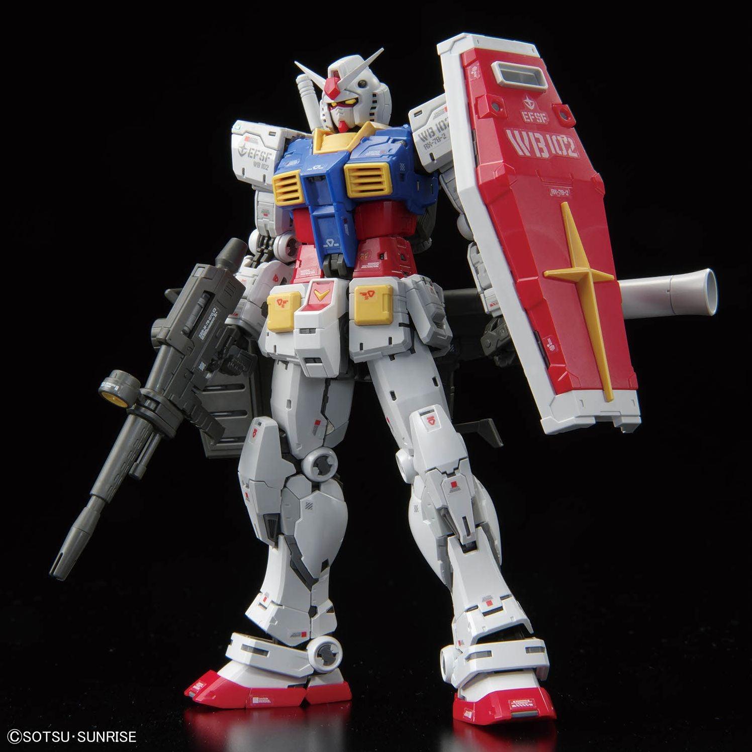 Bandai Real Grade RX-78-2 Gundam Ver.2.0 in scala 1/144