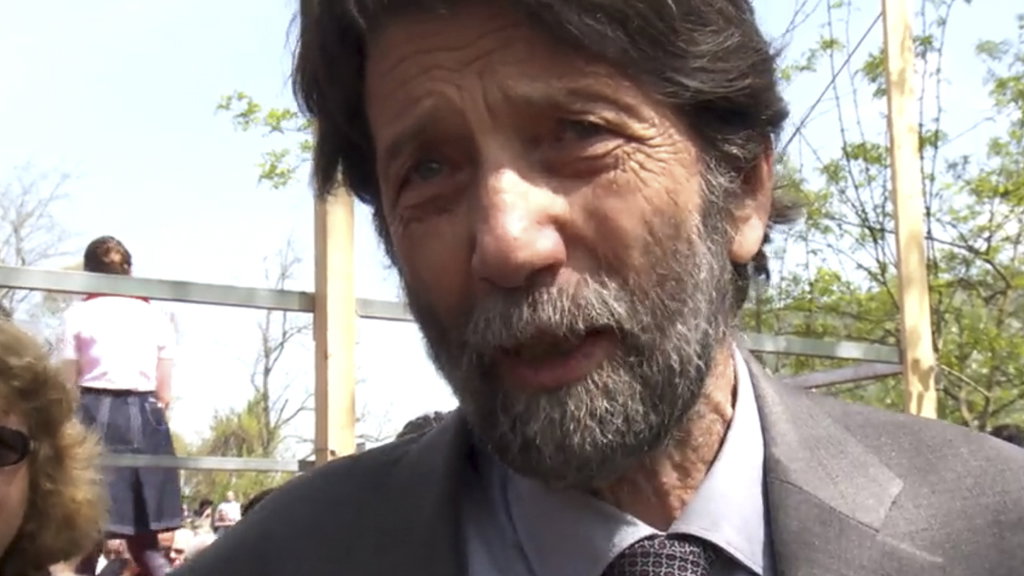 Cacciari La Crisi Sociale Porta A Spinte Irrazionali Alla 