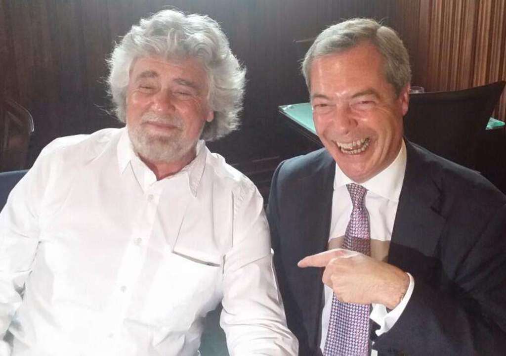 Nigel Farage perdona Grillo article-post