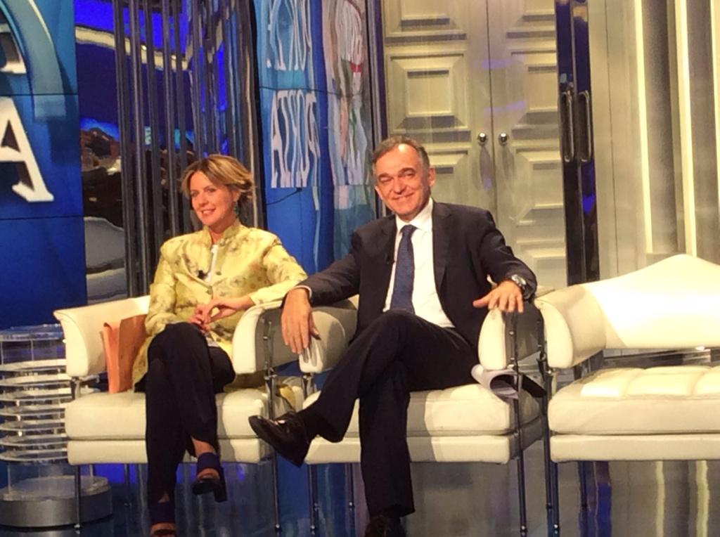 adozioni gay lorenzin porta a porta