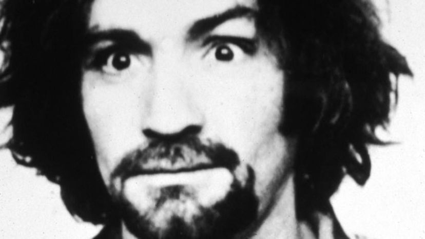Charles Manson: matrimonio di un serial killer article-post