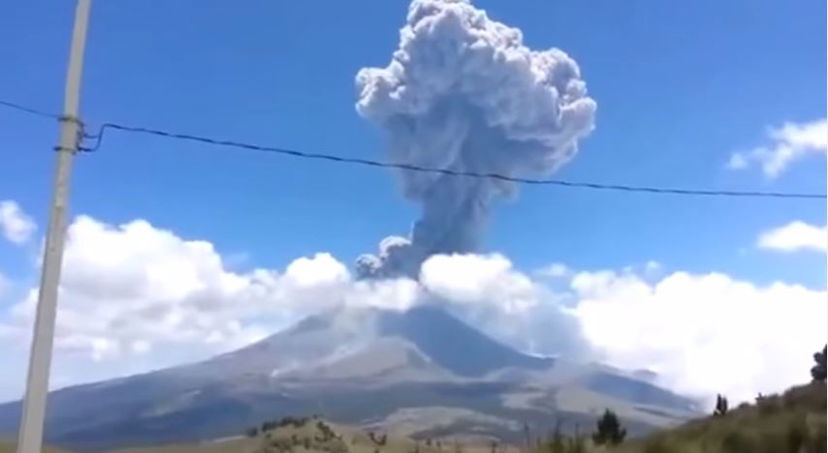 L'eruzione del vulcano Colìma preview