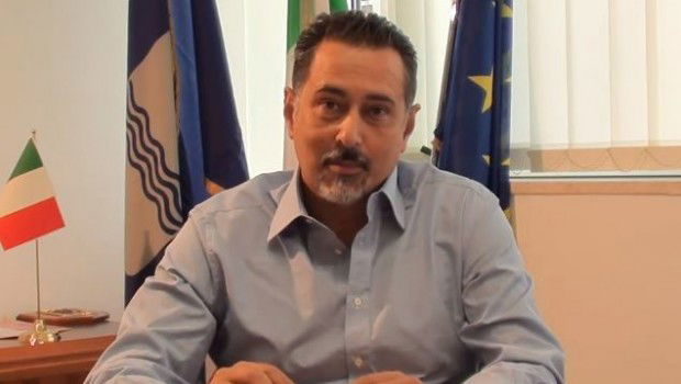 Cosa succede se un presidente di Regione si dice pronto a raddoppiare il numero dei migranti article-post