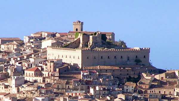 Montalbano Elicona: il borgo più bello d'Italia article-post