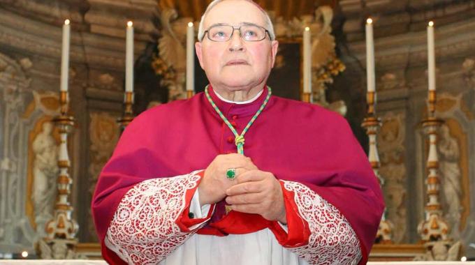 «La comunione ai grillini? No. Mi chiedo cosa vengano a fare in Chiesa» article-post