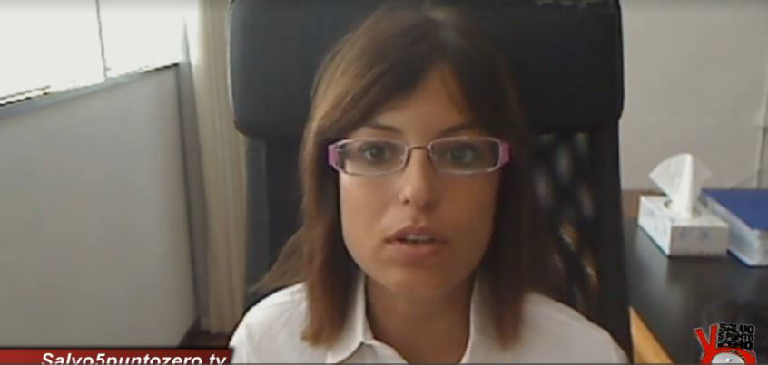 Sara Tommasi torna a combattere il signoraggio article-post
