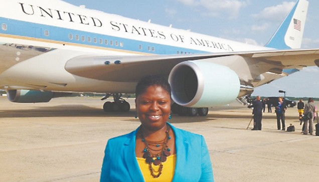 Barvetta Singletary: l'assistente di Obama che minaccia il fidanzato con una pistola article-post