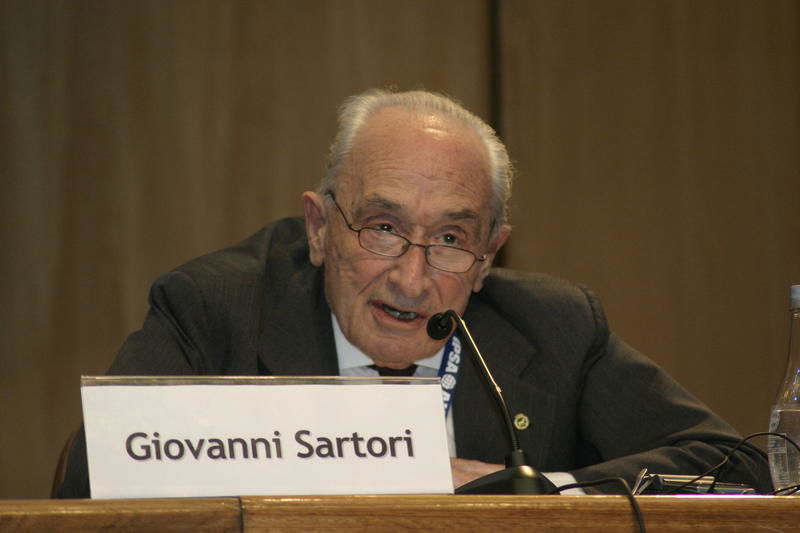 «La Chiesa pensi a salvare i cristiani» article-post