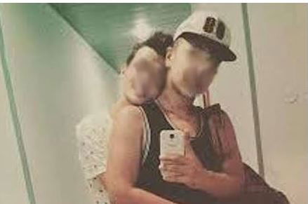 È questa la foto porno che ha fatto sospendere un ragazzo da scuola? article-post